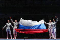России вернули флаг в фехтовании