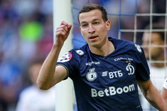 Денис Макаров