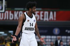 Иностранцы продолжают уезжать из Саратова