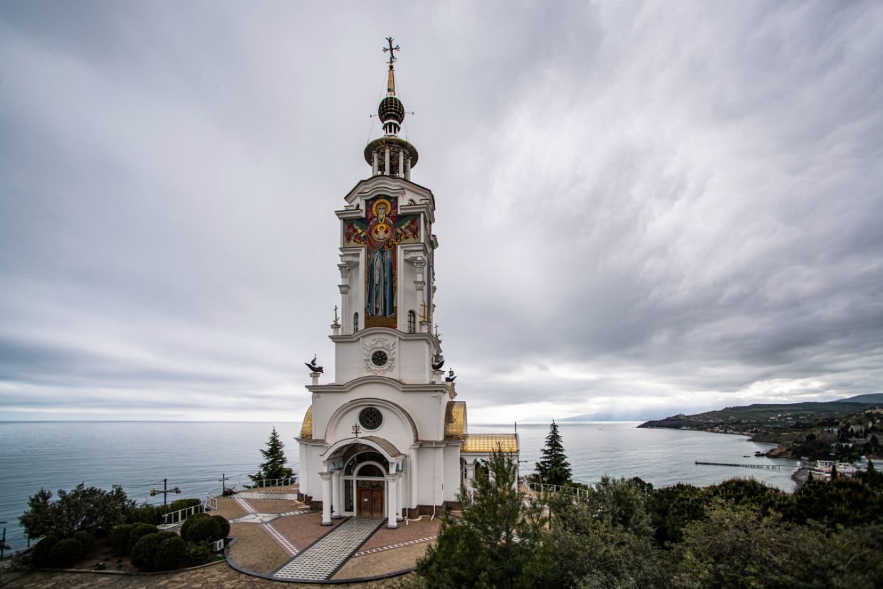 Храм-маяк Святителя Николая