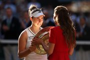 На глазах у Шараповой! Носкова с шестого матчбола выиграла драматичный финал Уимблдона