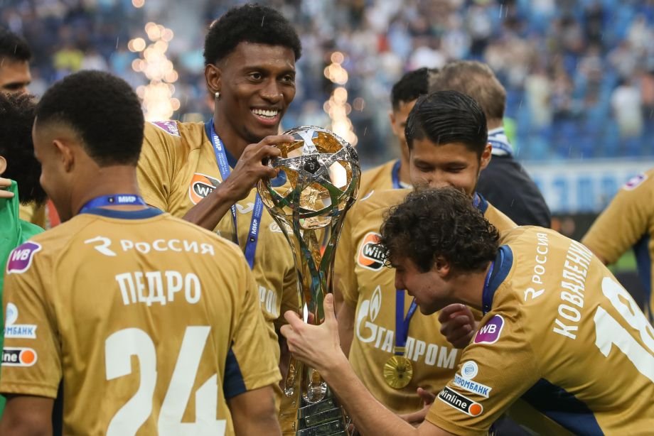 «Зенит» повторил рекорд «Спартака» по количеству чемпионских титулов