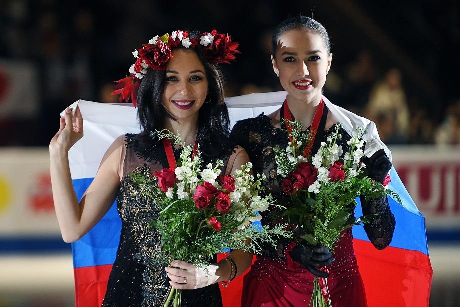 Алина Загитова и Елизавета Туктамышева в финале Гран-при 2018 года