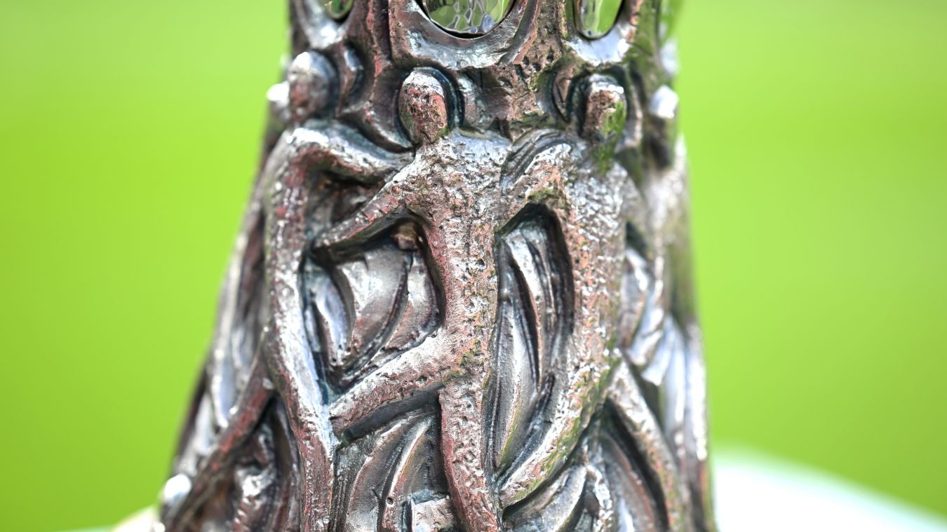 Матч Лилль — Астон Вилла: подробный обзор тренда и прогнозы на 1/8 финала Лиги Европы