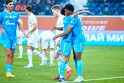 Соболев снова забил, а Кассьерра сотворил красоту пяткой! «Зенит» смял аутсайдера. Видео