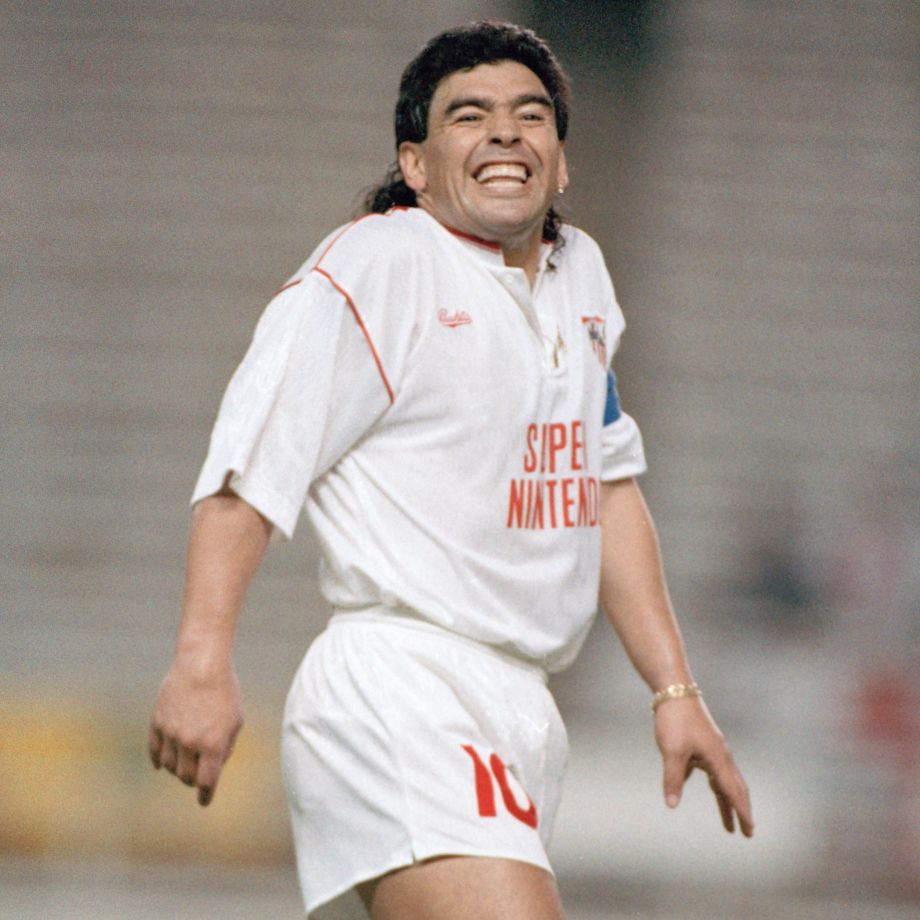 «Севилья» заплатила за Марадону огромную по тем временам сумму в $ 7,5 млн