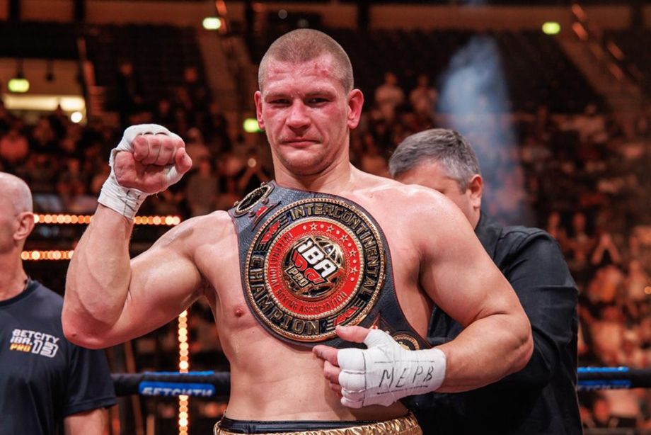 Артём Сусленков