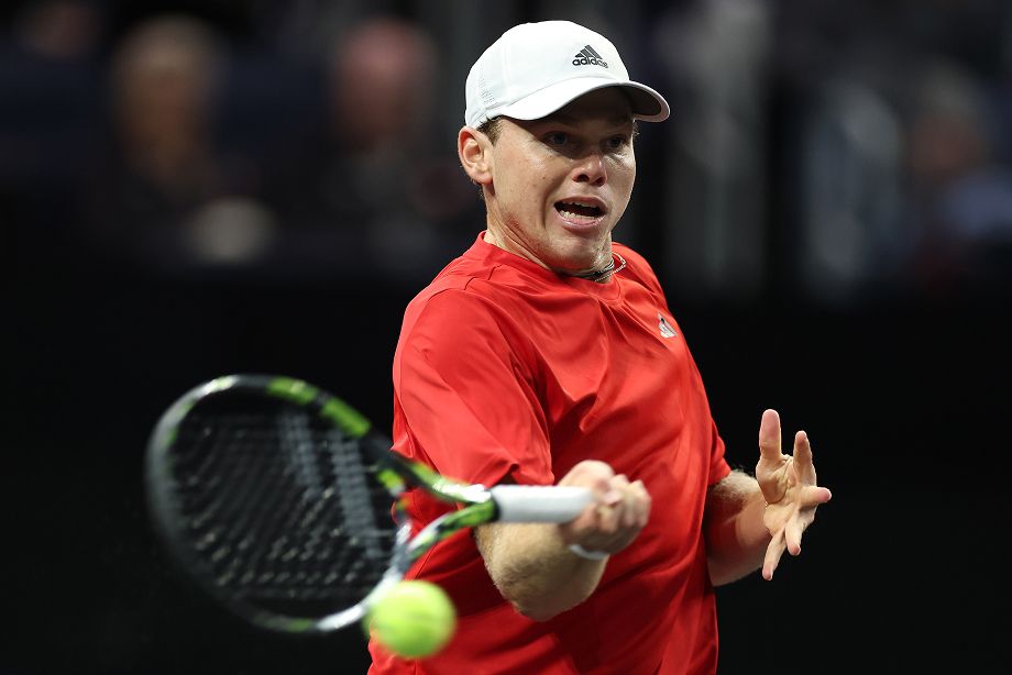 Алекс Михельсен