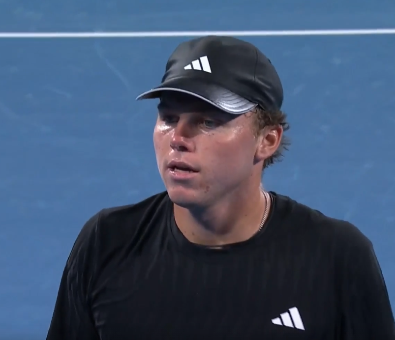 Алекс Михельсен