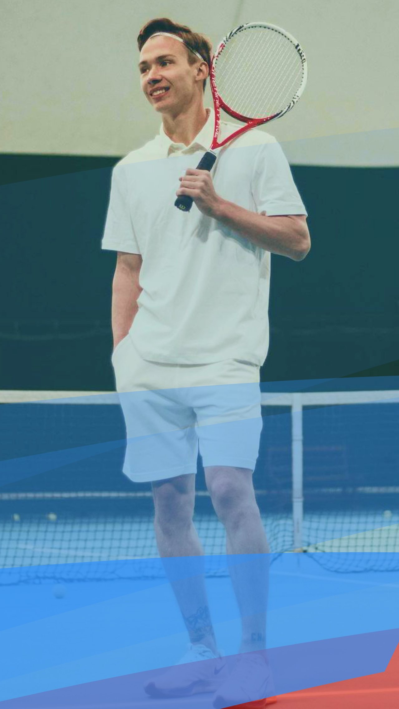 Факт: в свободное время Назарычев играет в теннис