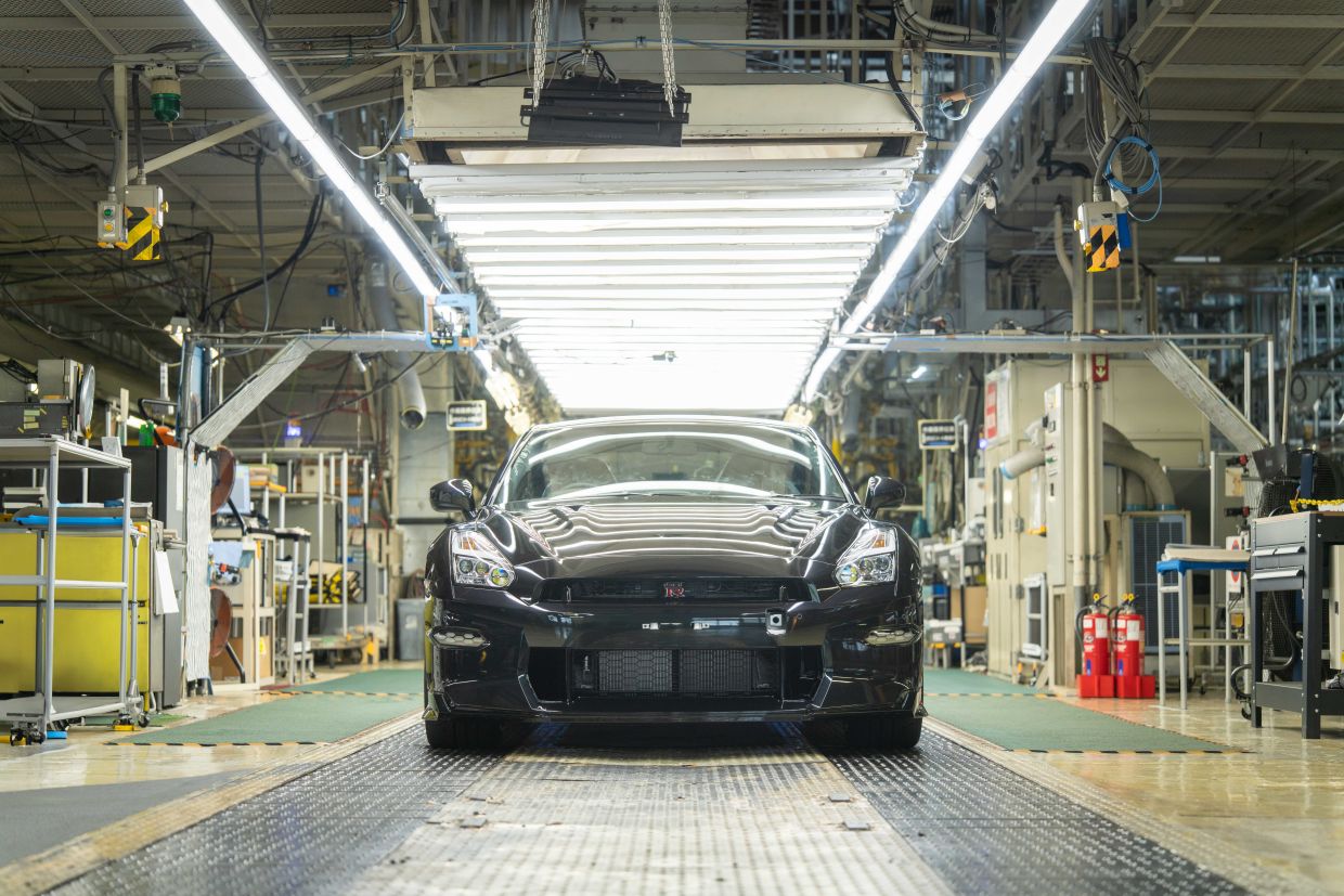 В Nissan выпустили последний GT-R в кузове R35 - Чемпионат