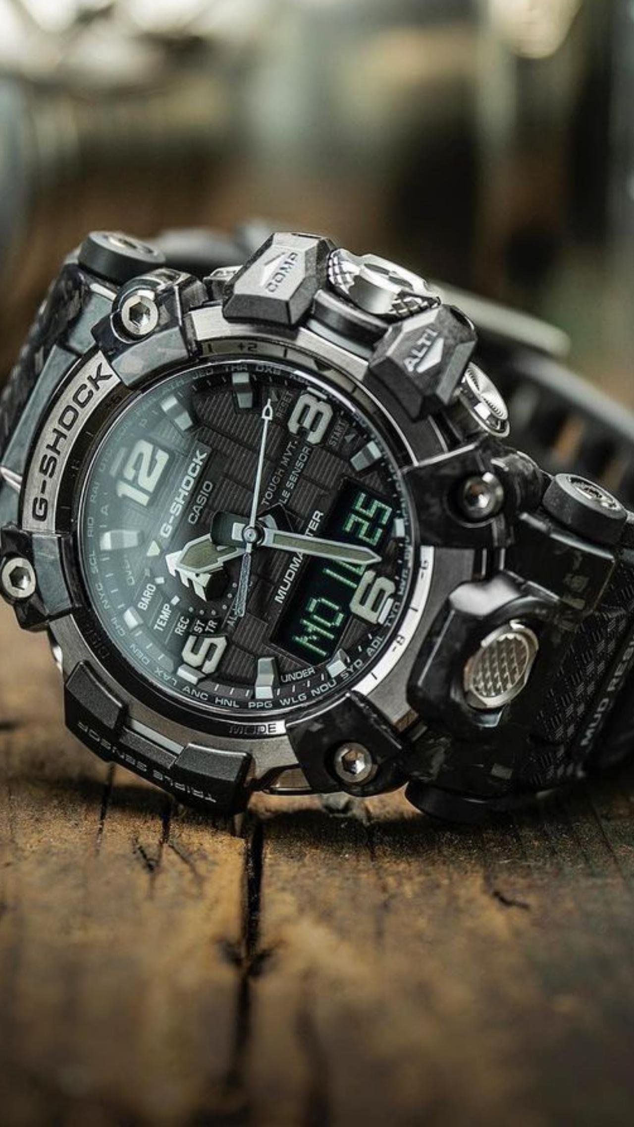 <a href="https://www.g-shock.eu/ru/watches/master-of-g/gwg-2000-1a3er/" rel="nofollow">G-shock MUDMASTER</a>