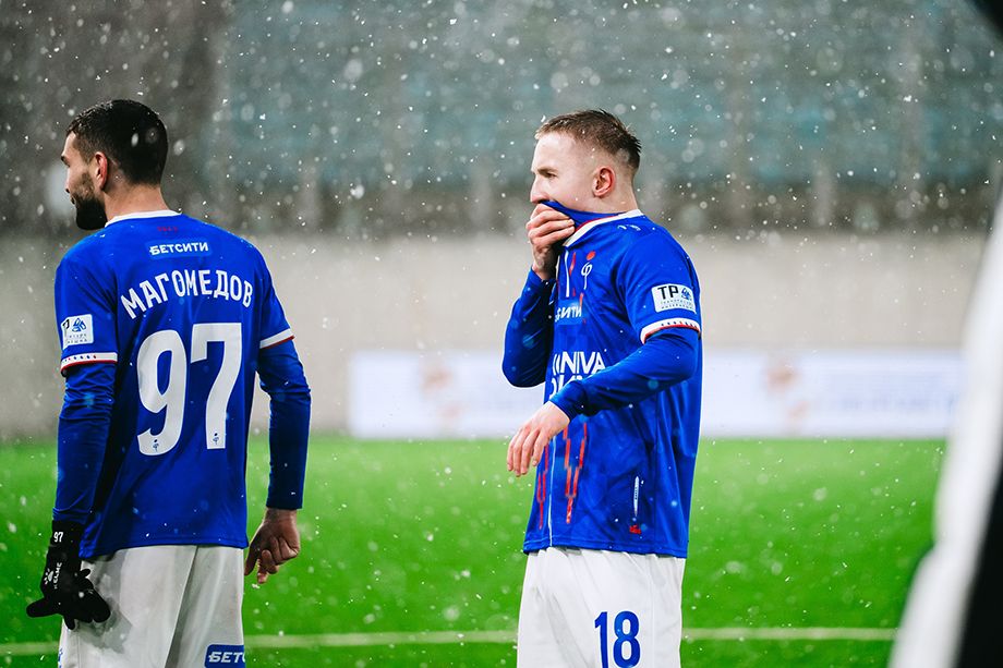 Игроки ФК «Факел»