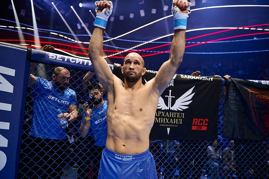 Александр Сарнавский