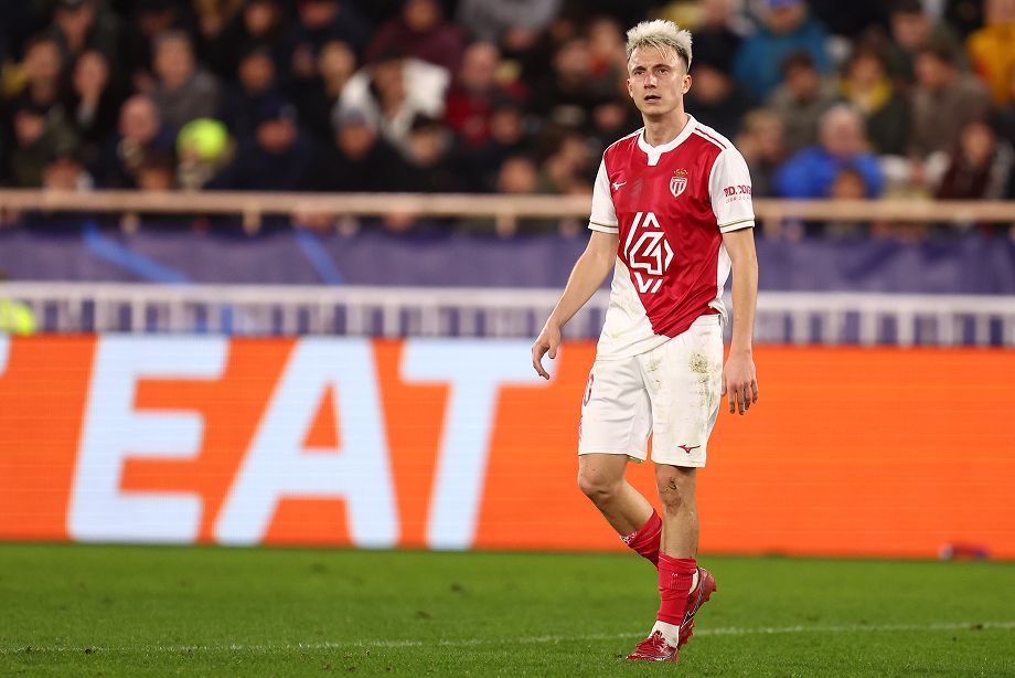 Александр Головин