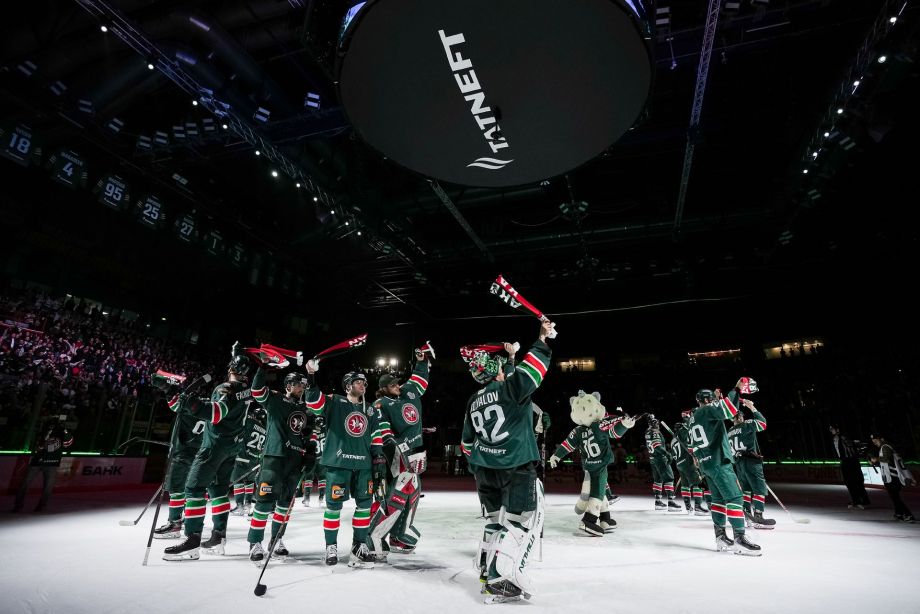 Хоккеисты «Ак Барса»