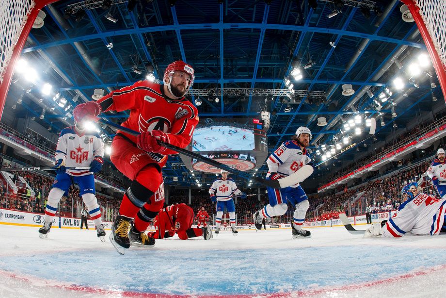 Матч между «Автомобилистом» и СКА во втором раунде Кубка Гагарина в 2024 году