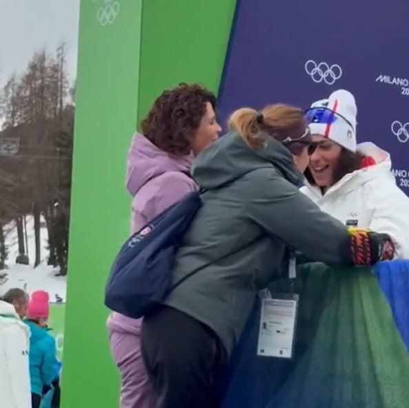 Федерика Бриньоне, Дебора Компаньони и Изольде Костнер