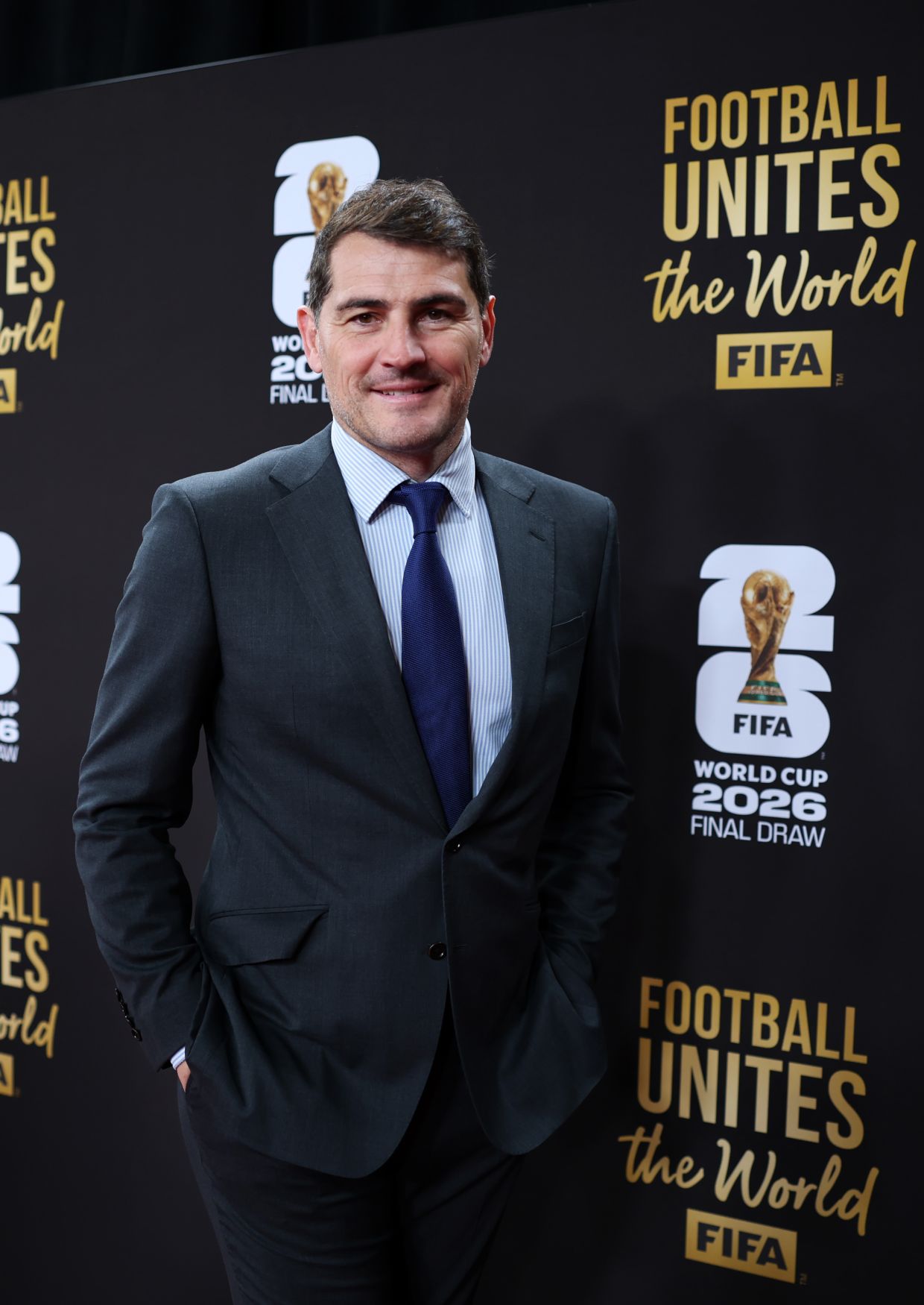 Икер Касильяс