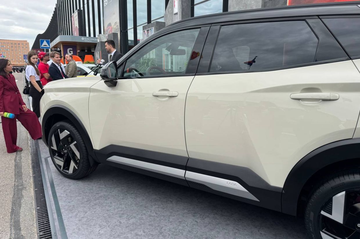 Lada Azimut Lada Azimut