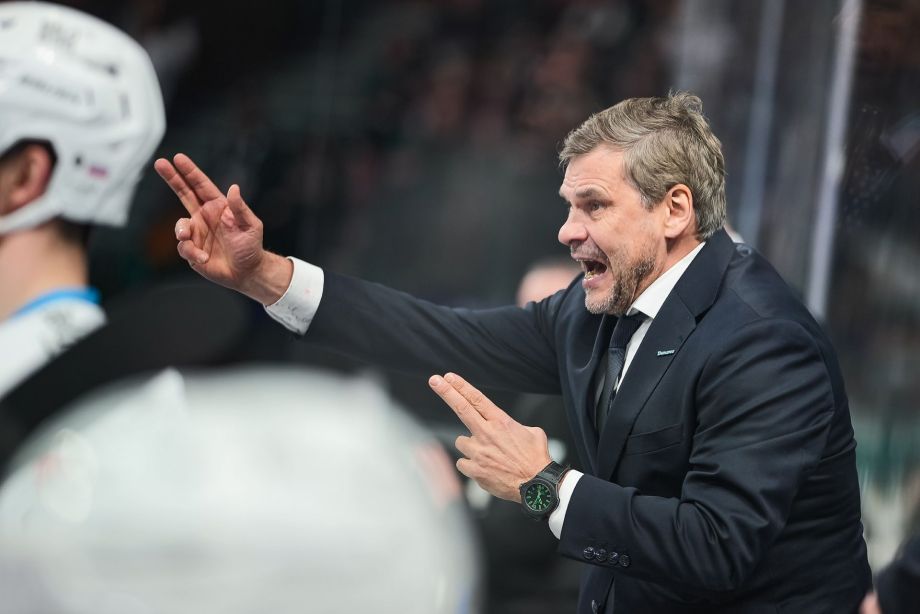 Дмитрий Квартальнов