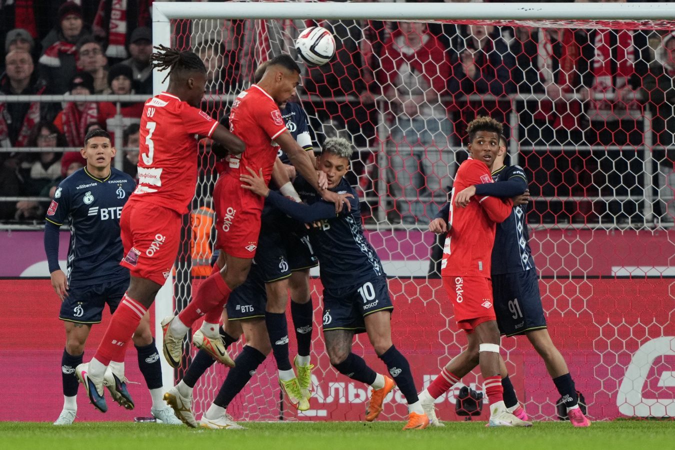 Спартак – Динамо: прямая онлайн-трансляция