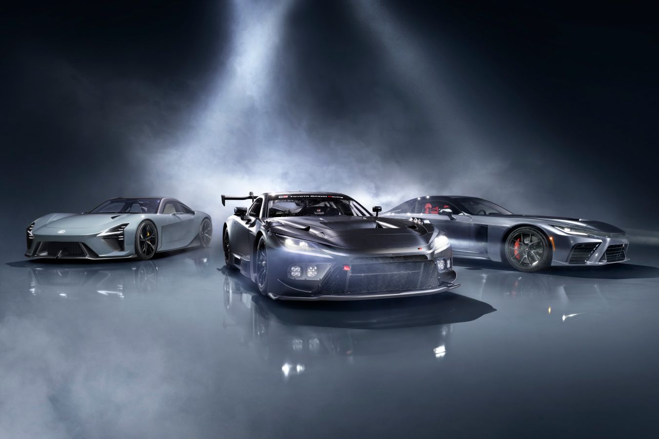 Новый дорожный суперкар Toyota GR GT