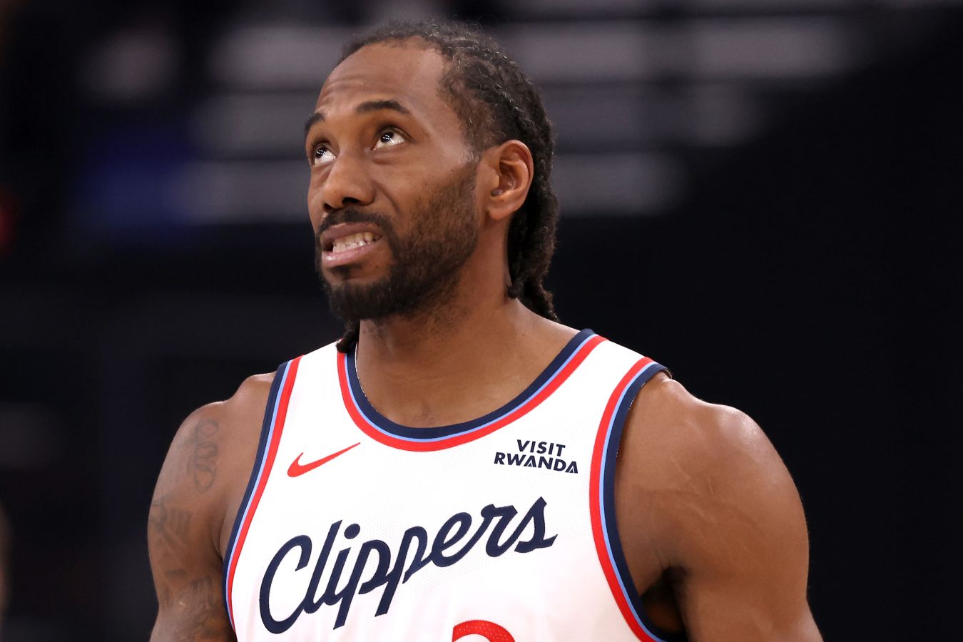 Кавай Леонард не дождался обещанных денег