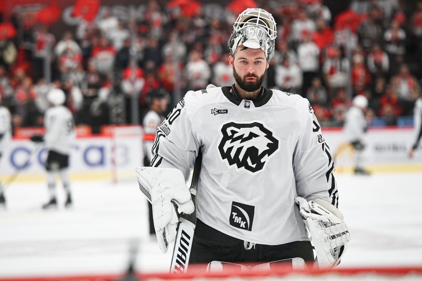 Как «Трактор» решит ситуацию с вратарями?