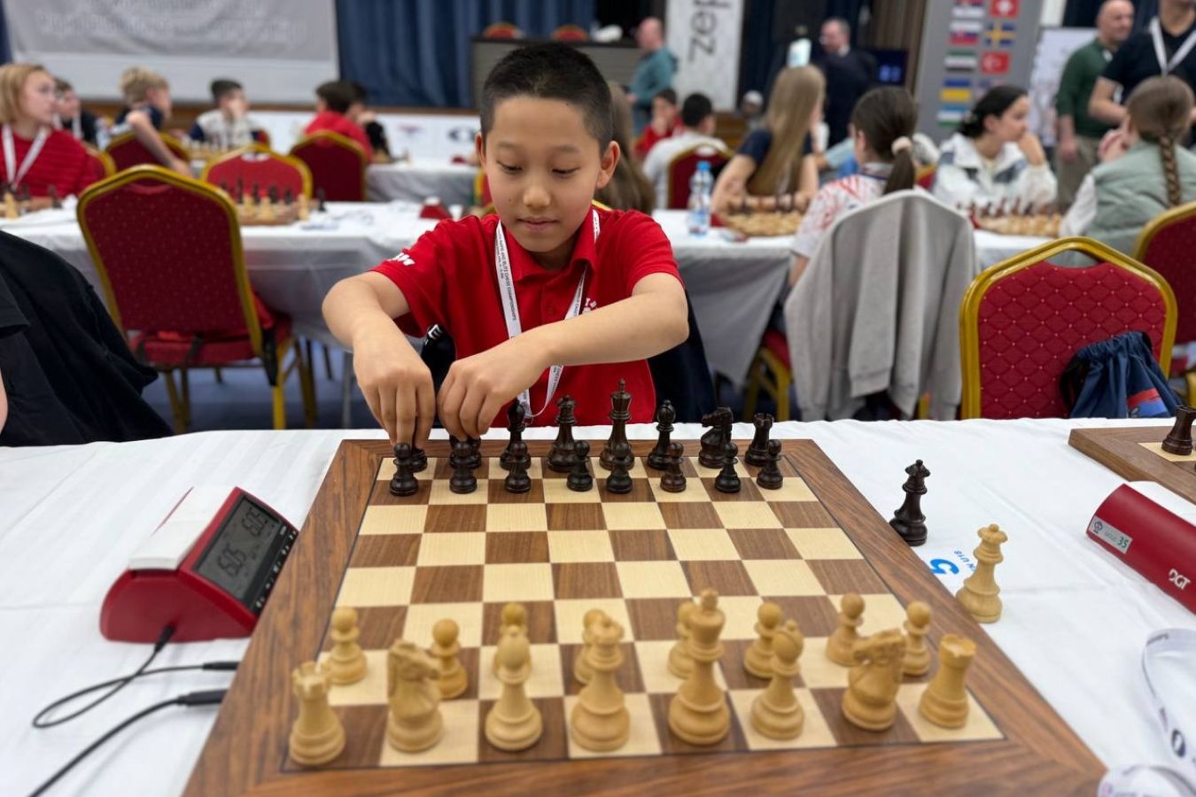 Роман Шогджиев