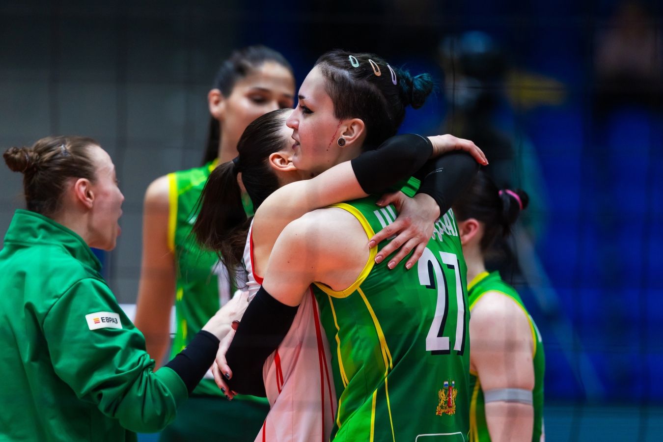 «Уралочка» обыграла «Заречье» в первом полуфинале