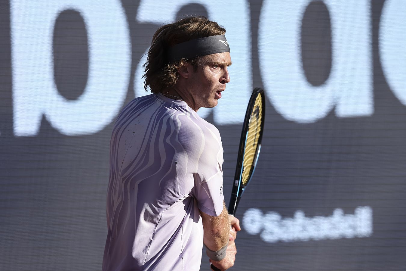 Онлайн-трансляция Барселоны, Штутгарта-2026