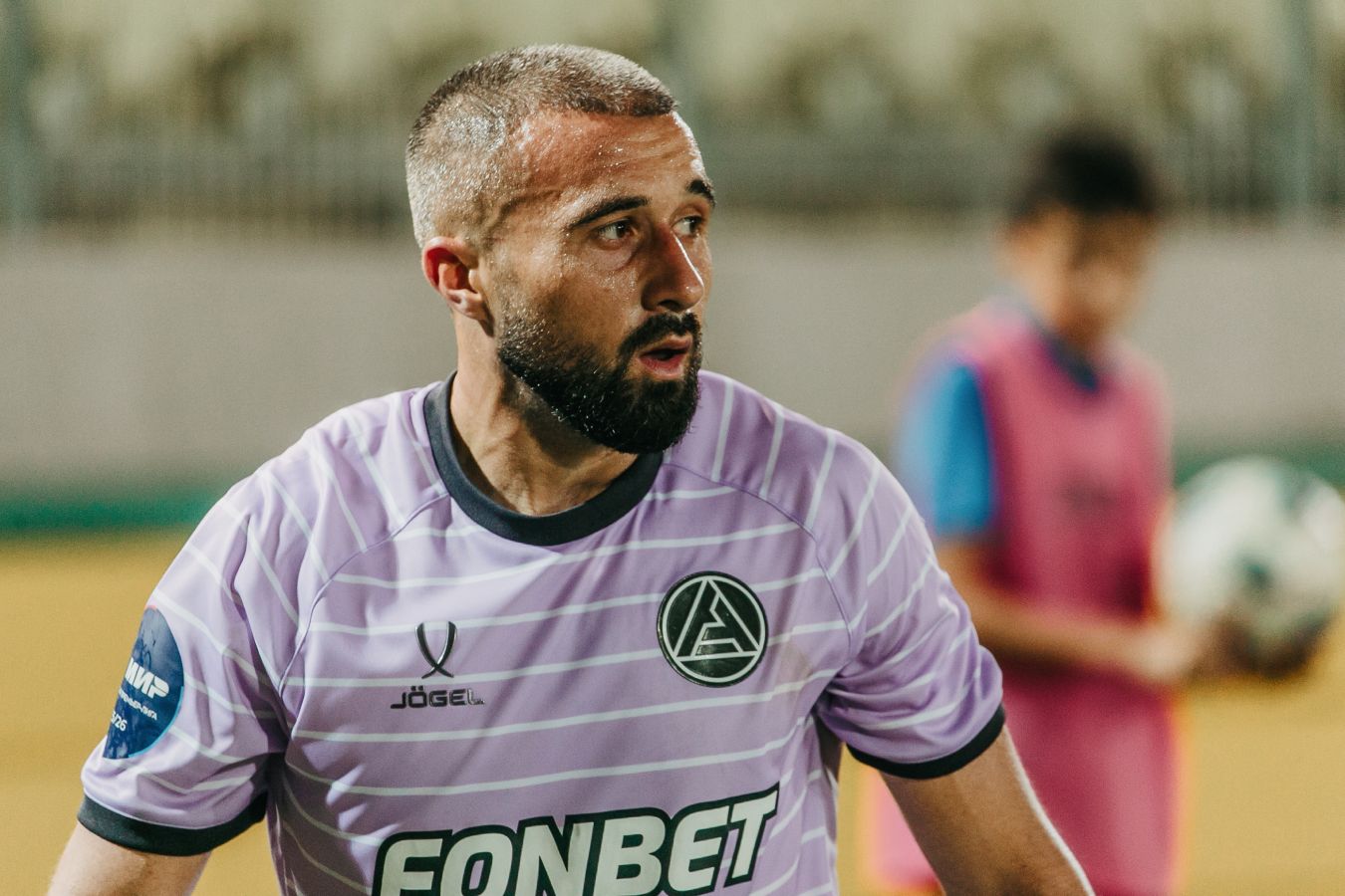 Интервью с футболистом Ифетом Джаковацем