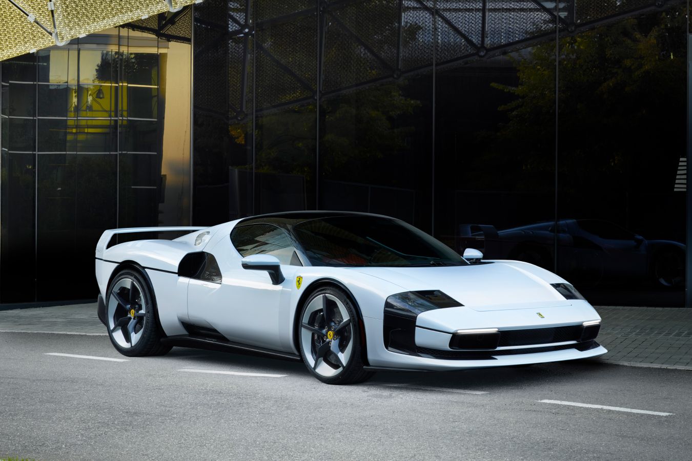 Ferrari SC40