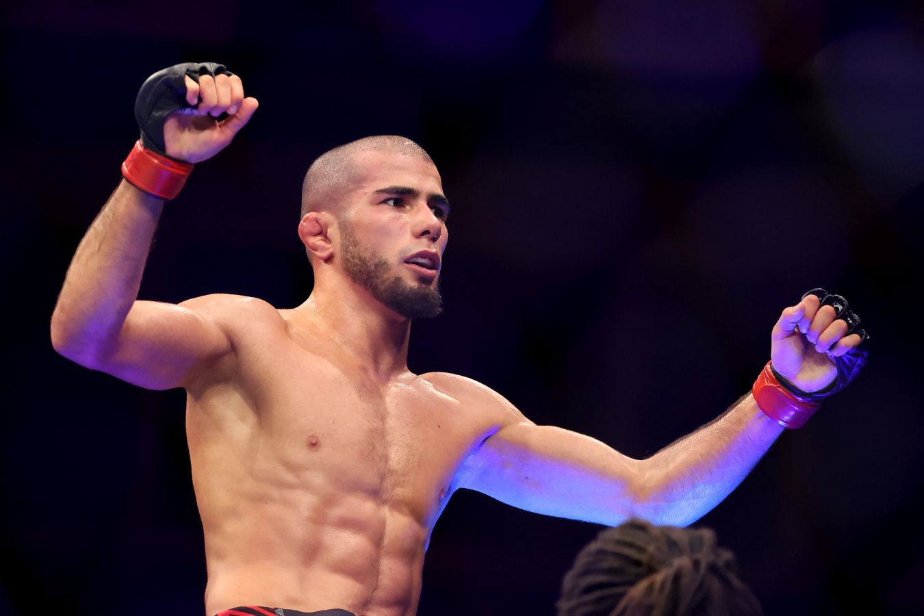 Мокаев эффектно завоевал титул чемпиона Brave