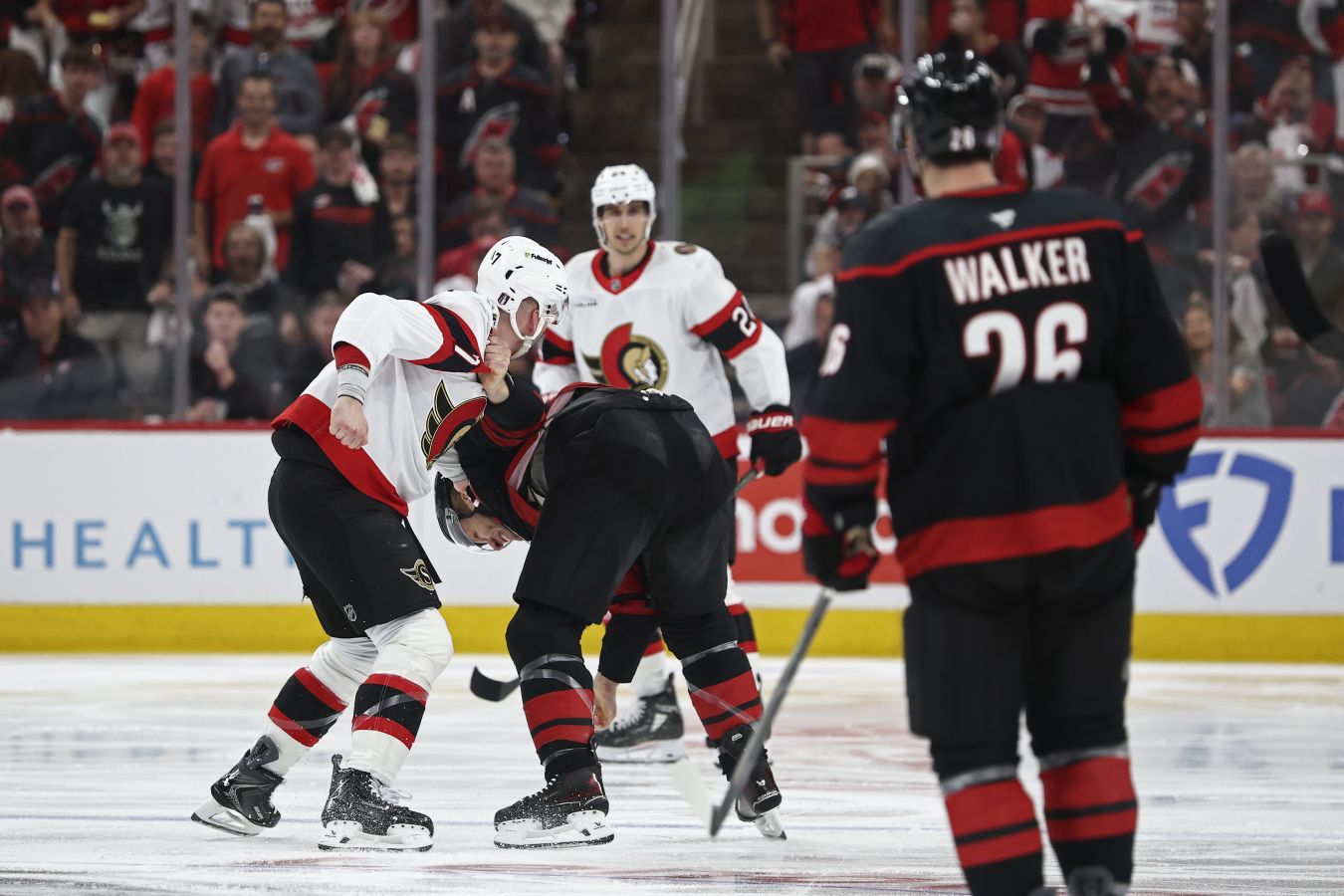 Итоги первого дня плей-офф НХЛ