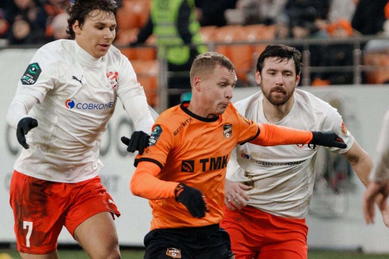 Кострома спасла ничью в битве лидеров. Видео