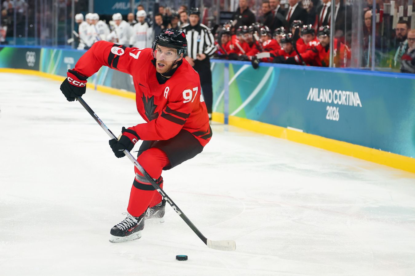 Коннор Макдэвид в матче с Францией