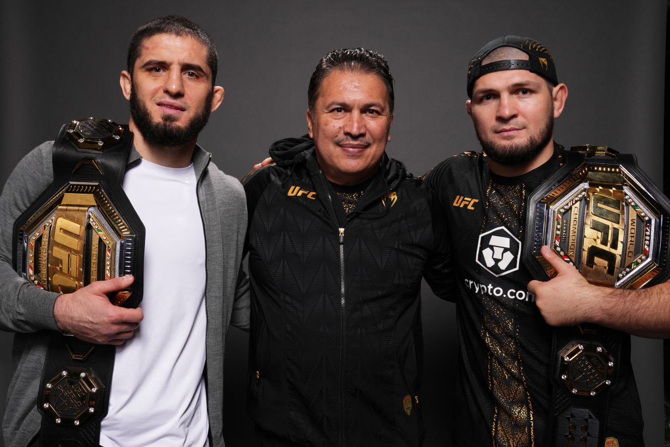 Интервью с тренером Махачева перед UFC 330