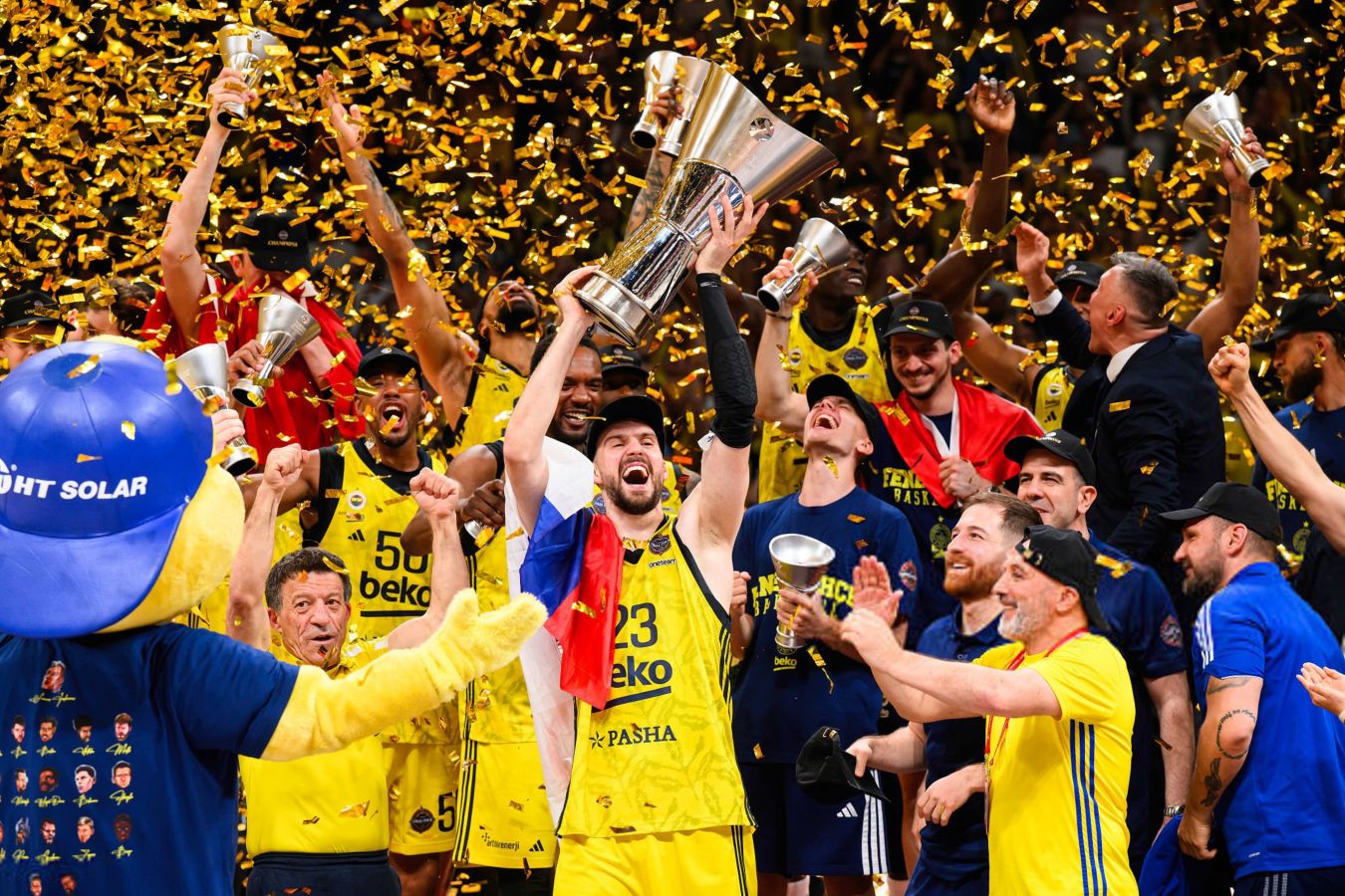 В Евролиге новый чемпион