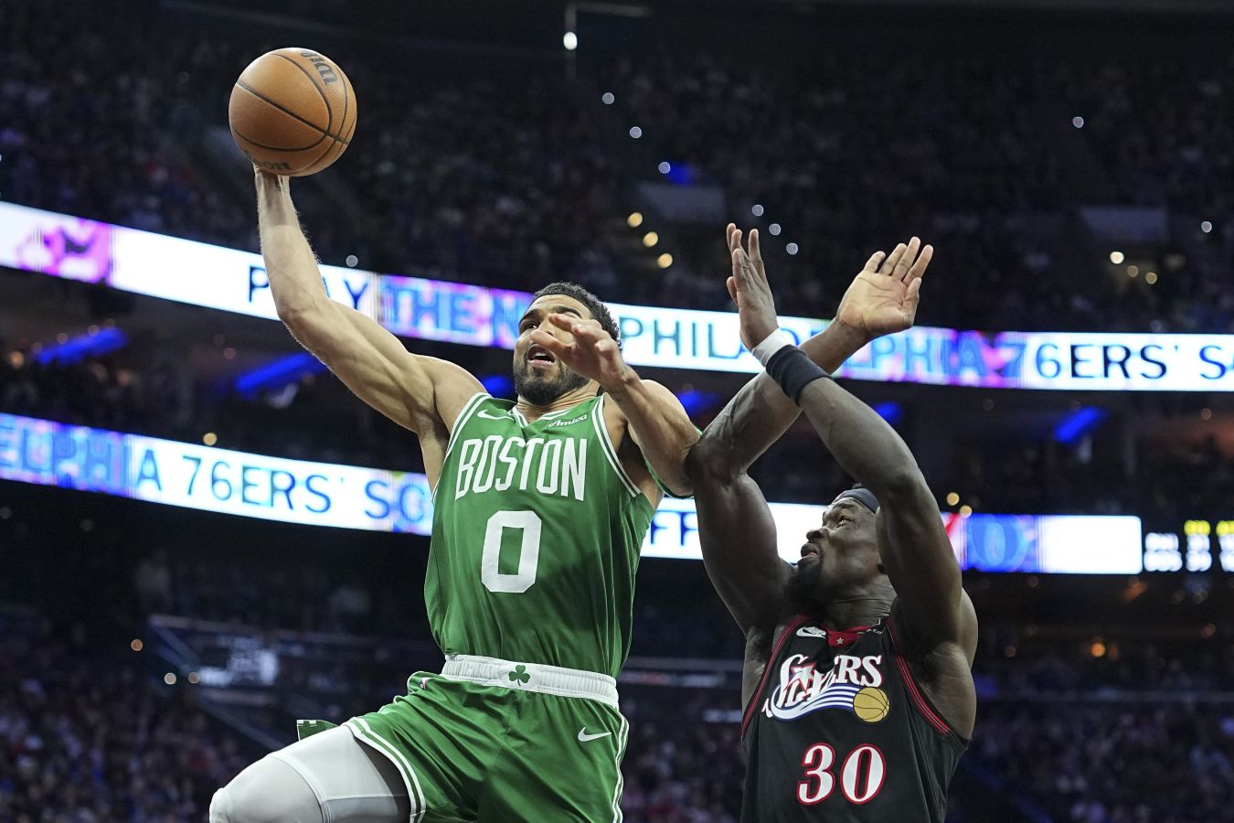 В нужную минуту Джейсон Тейтум зажёгся