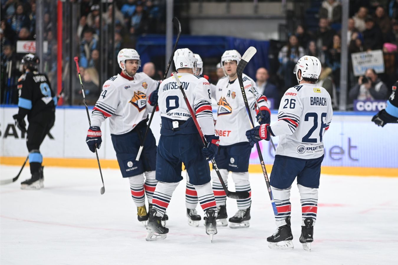 Лидер КХЛ пришёл в себя в Минске!