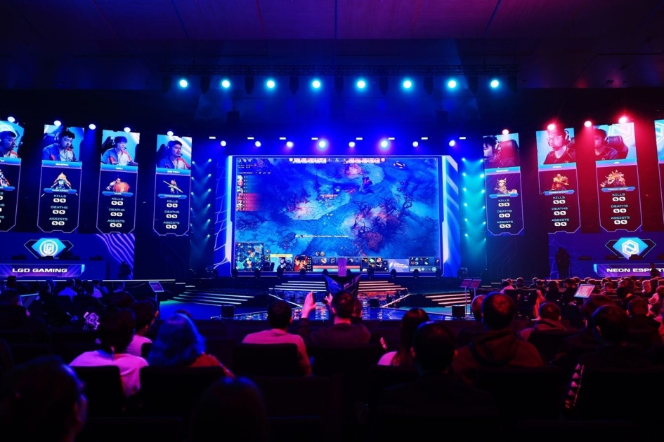 Четыре команды из Китая прошли в четвертьфинал Игр Будущего по Dota 2 - championat.ru