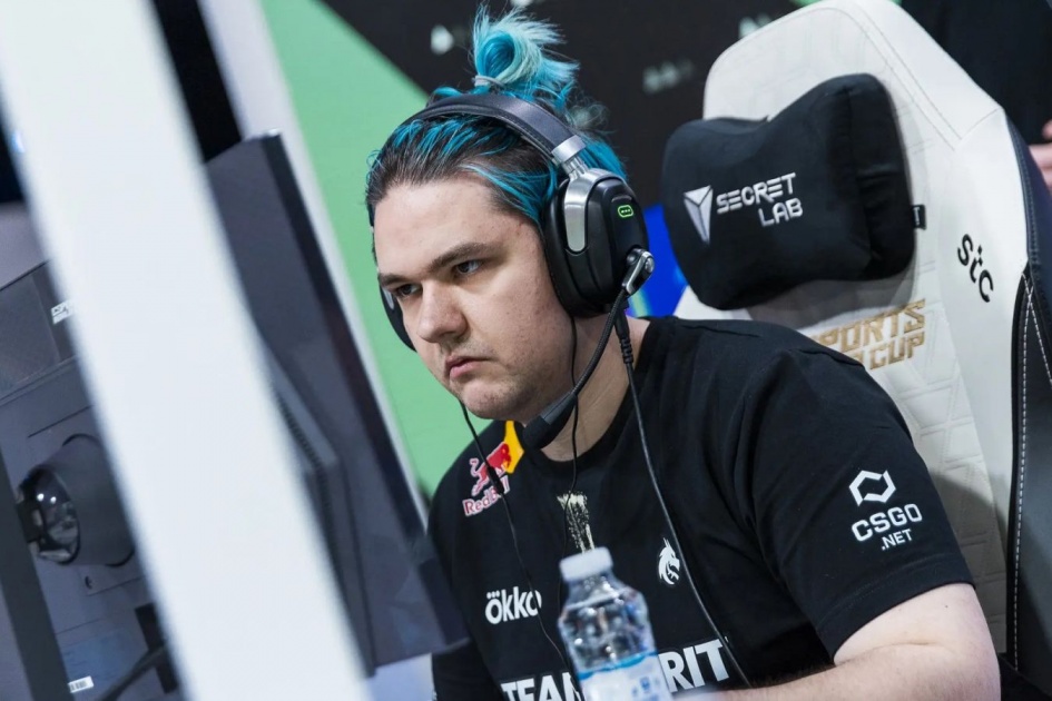 Team Spirit обыграла Team Liquid и сыграет с PARIVISION за выход в плей-офф TI 2026 - championat.ru