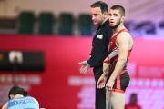 Полицейские выгнали российского борца с чемпионата мира. Дело чуть не дошло до депортации!