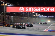 Цунода провалился, суперновичок «Мерседеса» опять расстроил. Оценки за Гран-при Сингапура