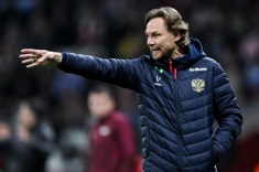 Валерий Карпин