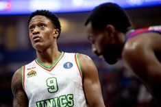 Си Джей Брайс покинул УНИКС