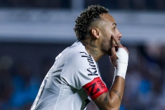 Фанат едва не сломал игрока из-за фото с Неймаром