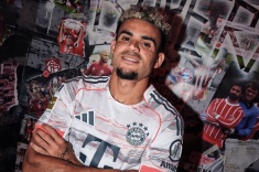 Переход Диаса попал сразу в два трансферных топа